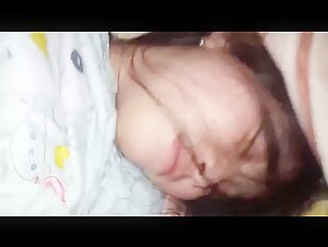 bokep indo jilat meki pink adik saat sedang bobo