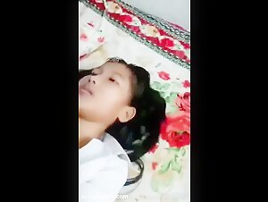 bokep indo Entotin Anak Gadis Masih SMP Viral